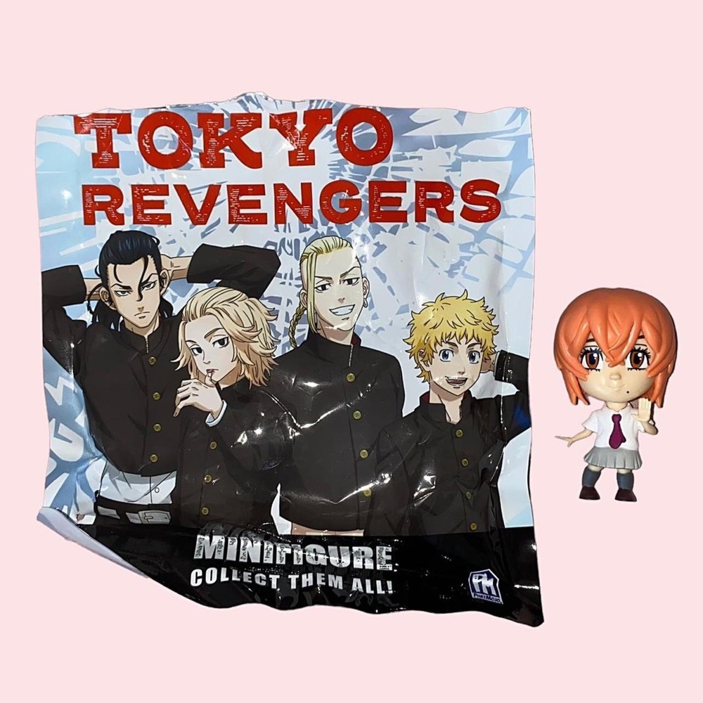 Tokyo Revengers mini figure